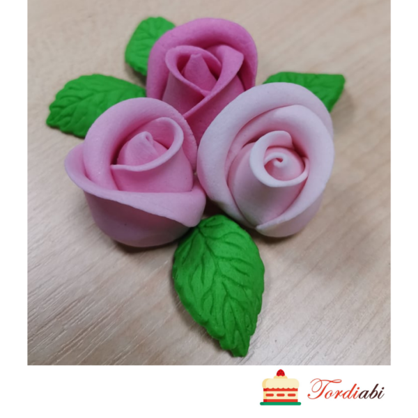 Tordiabi roosad toontoonis roosid lehtedega suhkrust