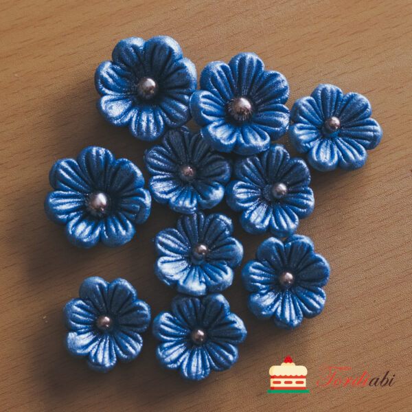 Tordiabi pärlmutter-sinised lilleõied pärlist südamikuga